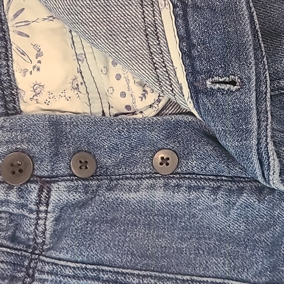 Free People Medium Wash Blue Button Fly High Rise Baggy Shorts Women's Size 4 - Picture 3 of 12